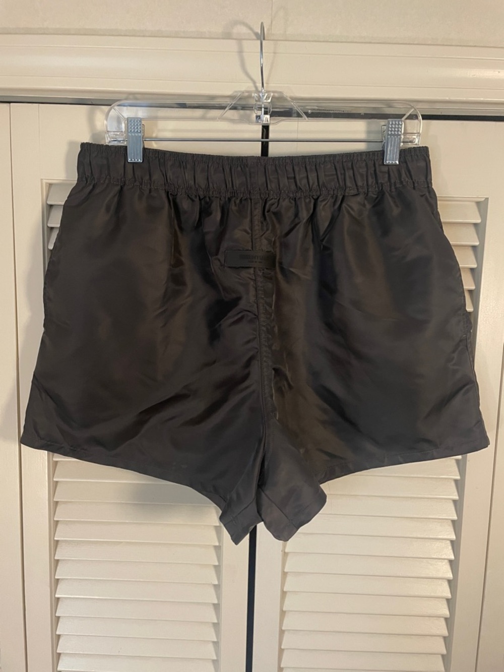 Essentials Fear of God Mens Black athletic Shorts Sz L 100% nylon 3” inseam